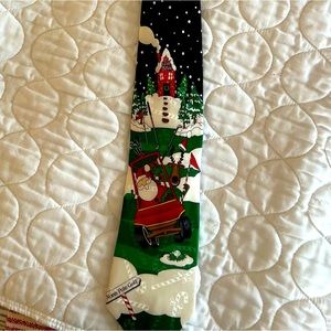 Hallmark Yule Tie Silk Santa North Pole Golf Golfing Christmas Holiday Tie